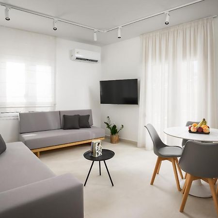 The H Experience - Eclectic Spacious Apartment Near Venetian Castle - 2 Iraklio Eksteriør bilde