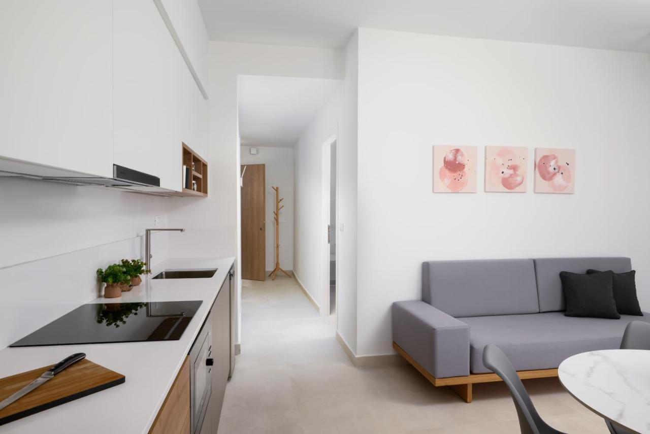 The H Experience - Eclectic Spacious Apartment Near Venetian Castle - 2 Iraklio Eksteriør bilde